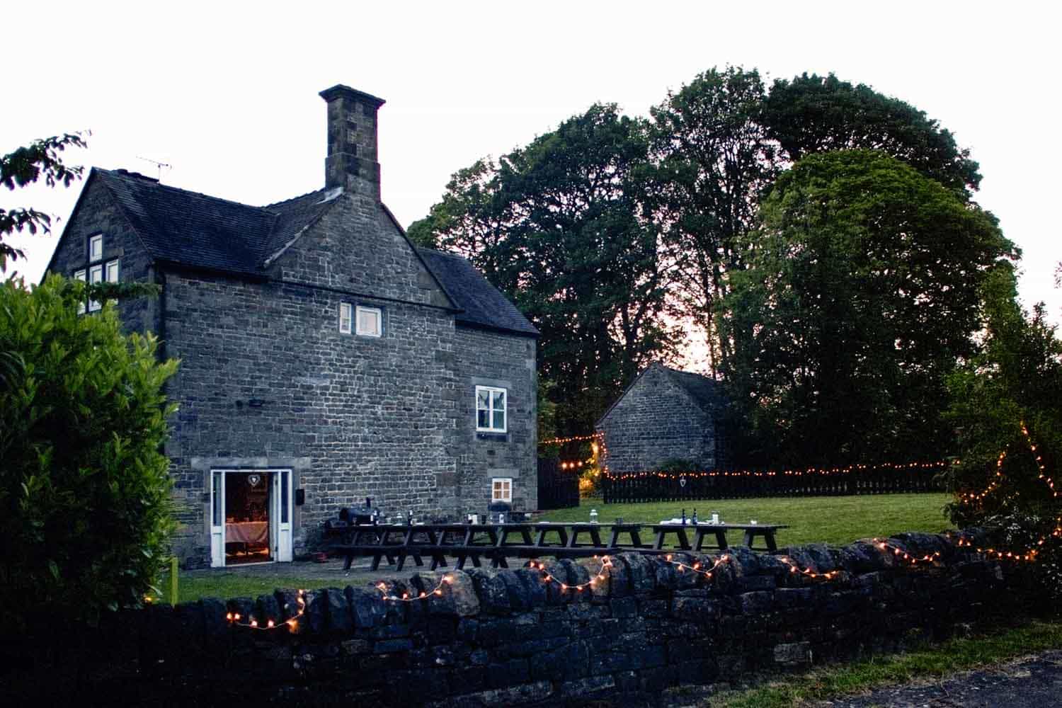 Hamps Hall And Barn For 40 Guests In The Peak District Exclusive Use UK