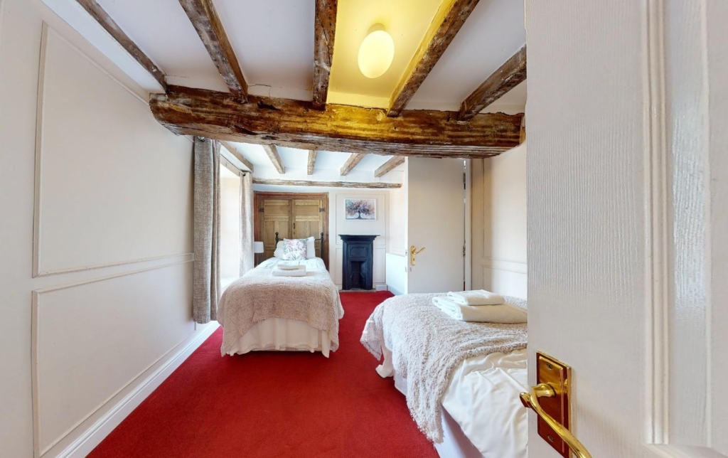 Toft Hall – photo 19