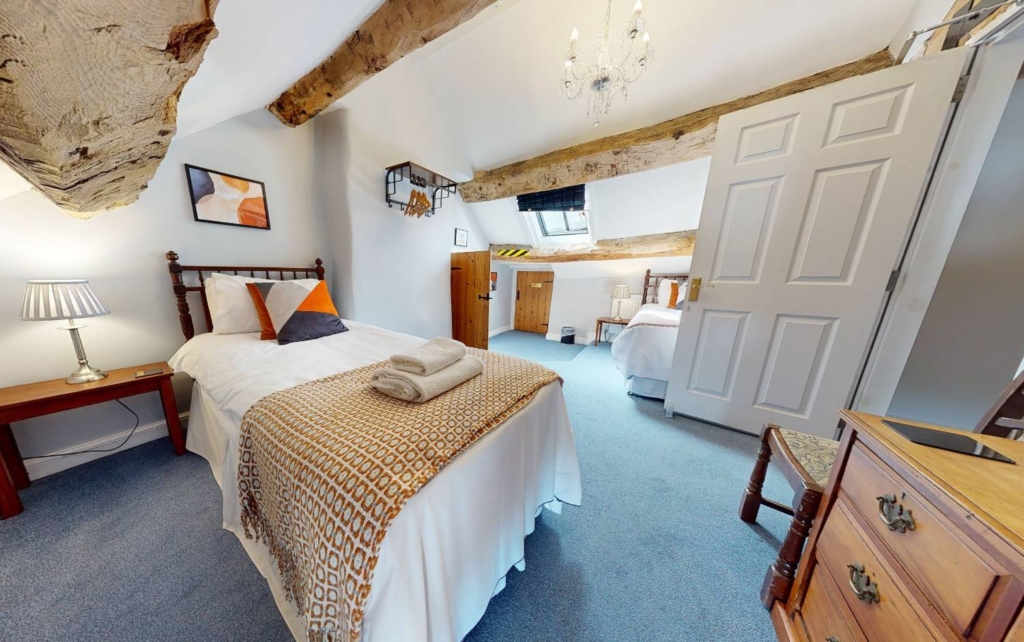 Toft Hall – photo 25