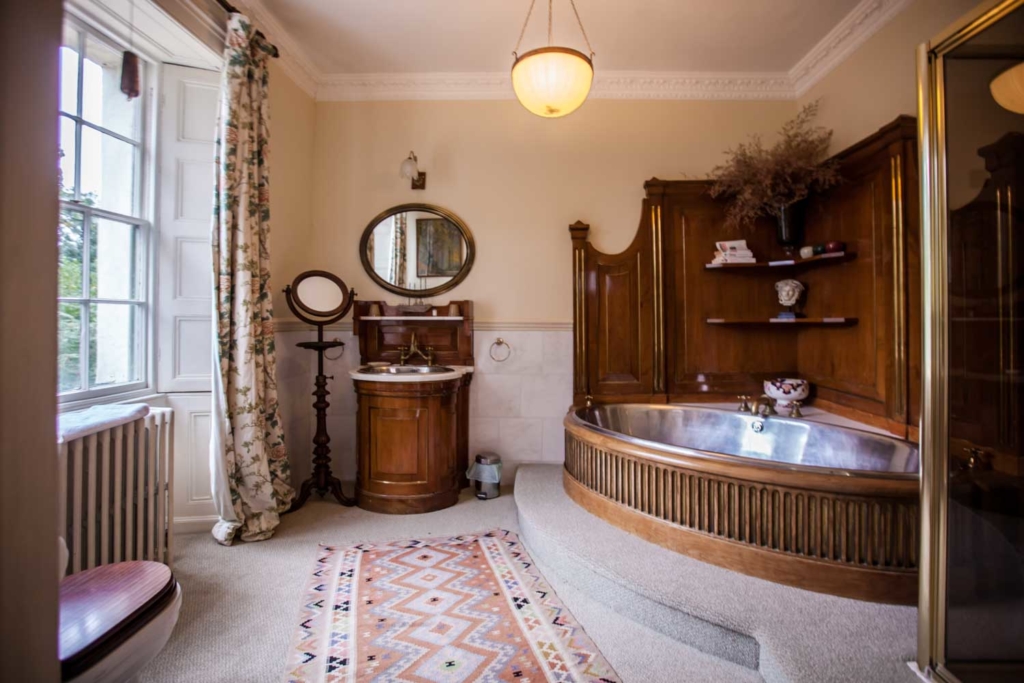 venues with games rooms
