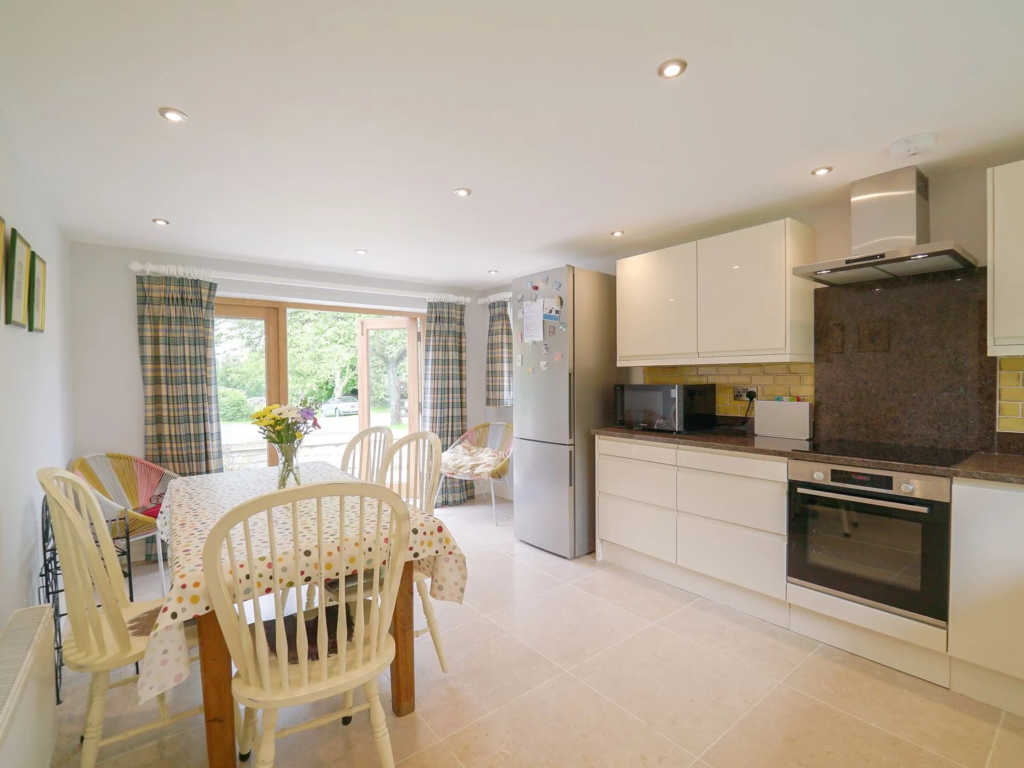 Unique group accommodation near Somerset