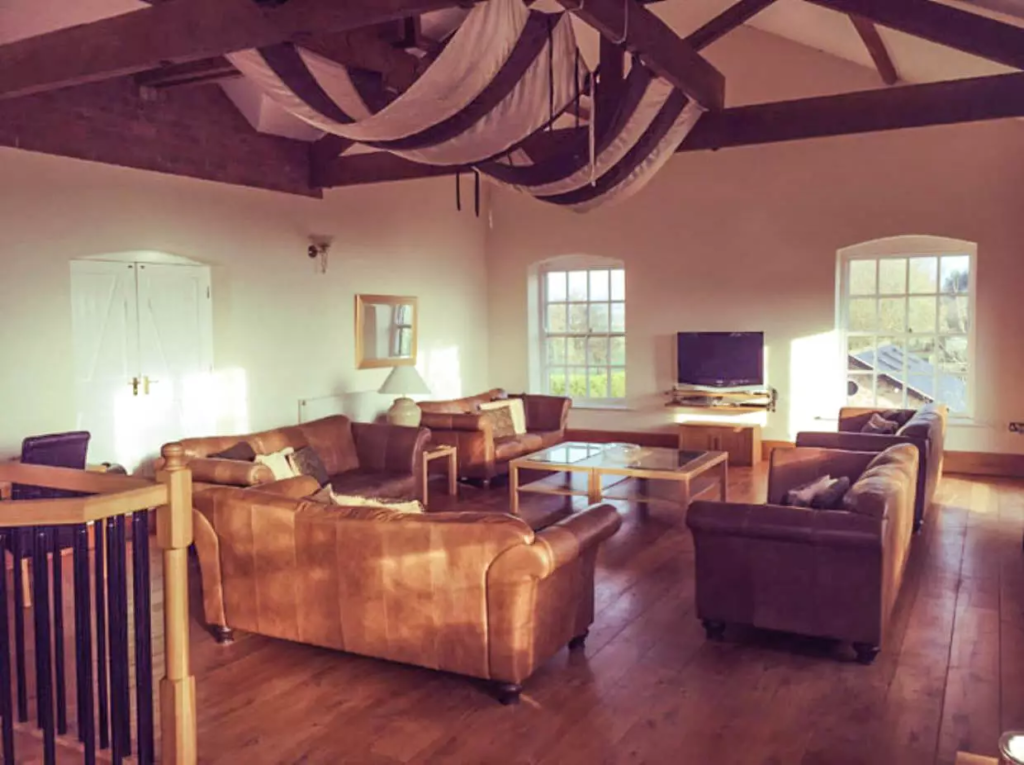 Hen Party House for 14 in the north