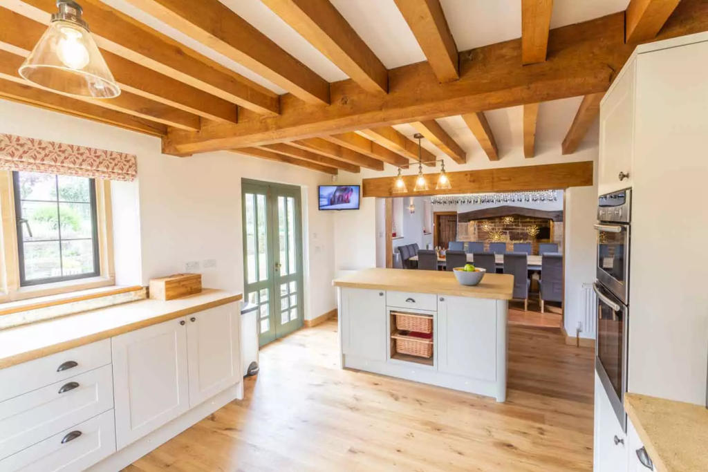 family friendly house for rent for 17 guests in south west england
