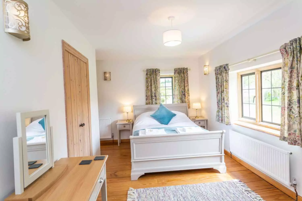 somerset barn house to rent