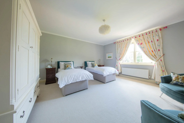 group accommodation in norfolk