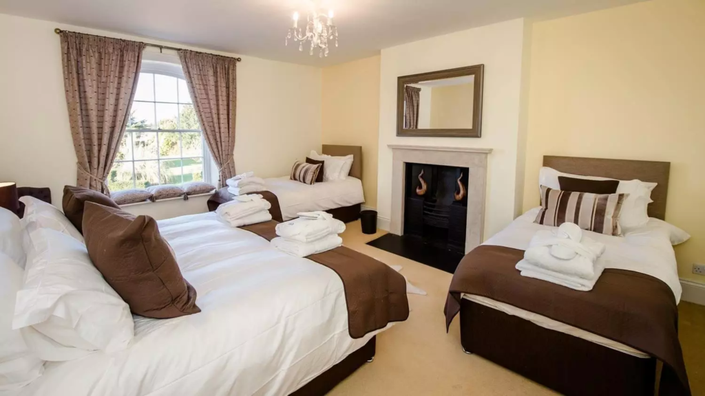 Westbury Manor – photo 13