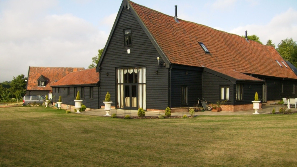 Horse Shoe Barn