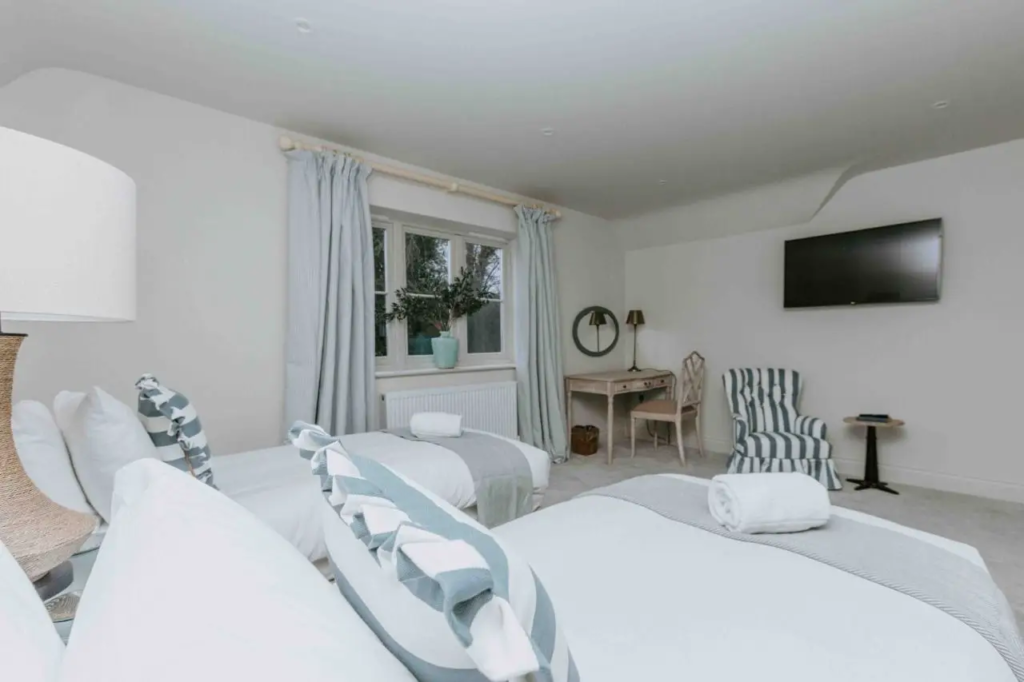 Dove Cottage – photo 16