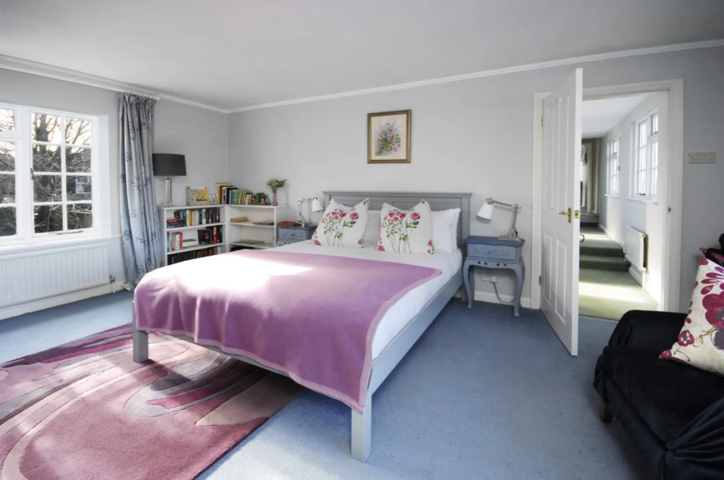 Lavender House – photo 16