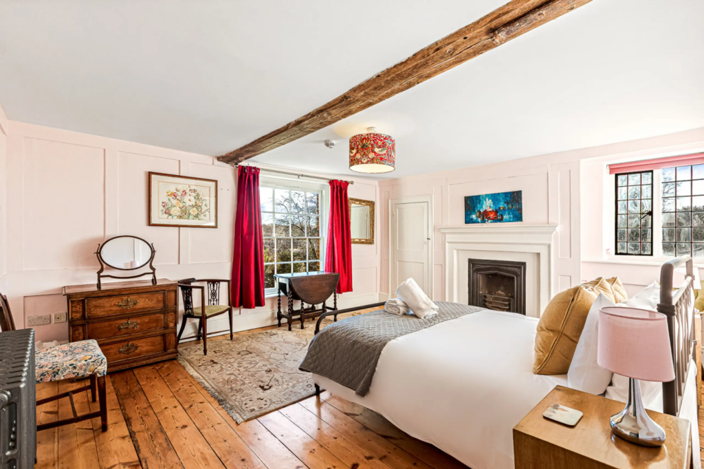 Finn Manor – photo 17