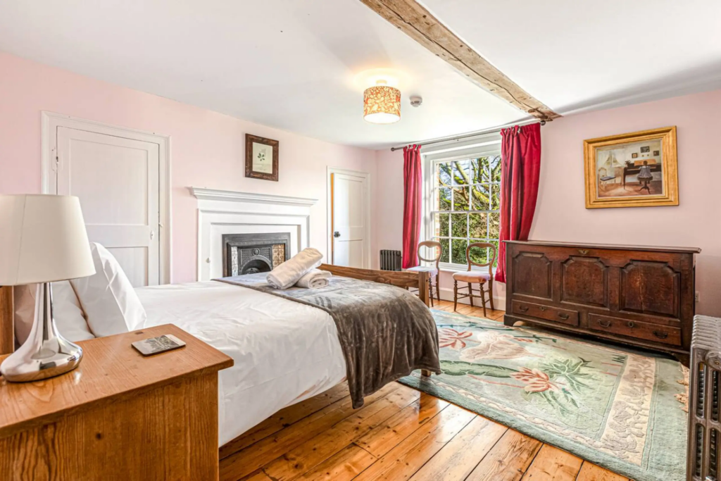 Finn Manor – photo 25